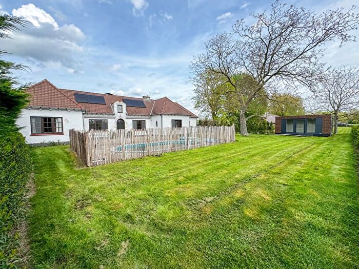 Vaart Links, Nevele : Maison 12 pièces à louer