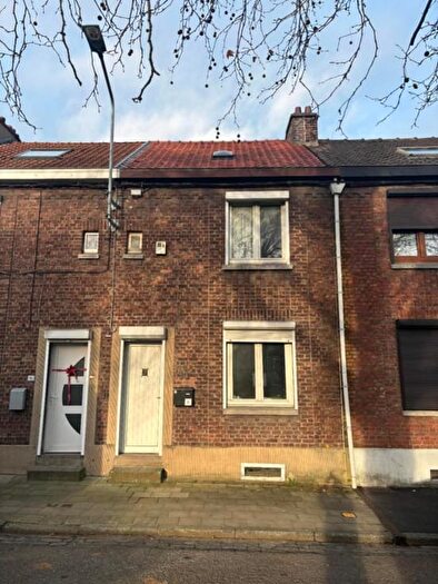 Maison 2 pièces à Cité du Scapé, MonceausurSambre, à vendre