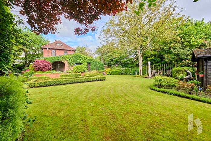 Stationsstraat, Lommel : Maison 4 pièces à vendre