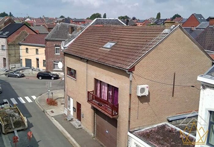 Maison 5 pièces à Rue de Gouy, ChapellelezHerlaimont, à vendre