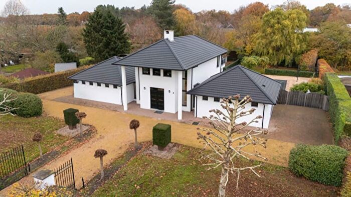 Maison 4 pièces à Steenweg op Turnhout, Merksplas, à vendre