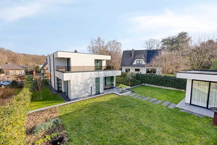Maison 4 pièces à Beukenlaan, DWORP, à vendre