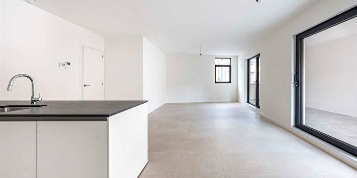 Appartement 2 pièces à Hofstraat, SintNiklaas, à vendre