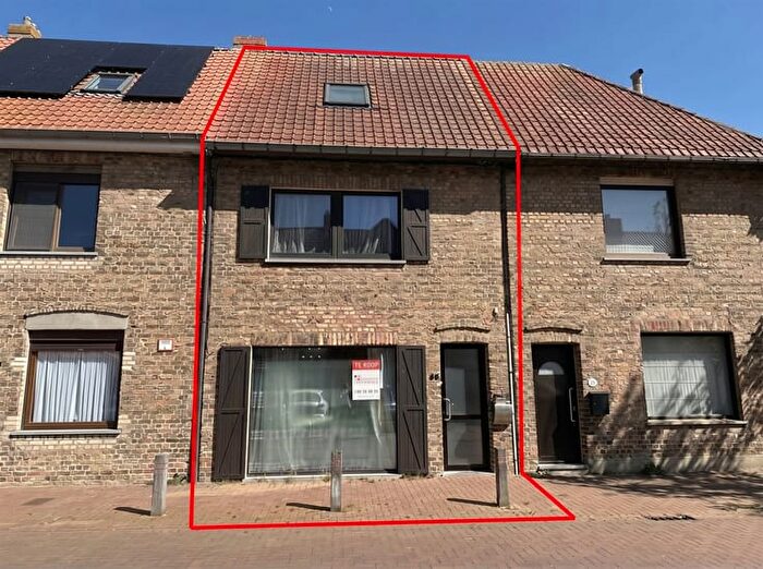 Overvloedstraat, OOSTENDE : Maison 4 pièces à vendre