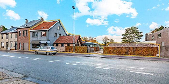 Ninovesteenweg, Erembodegem : Maison 2 pièces à vendre