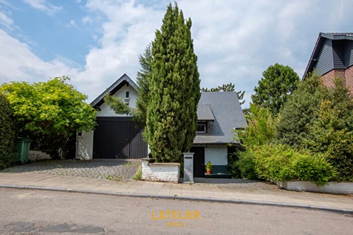 Maison 3 pièces à Rue de la Faille, Liège, à vendre