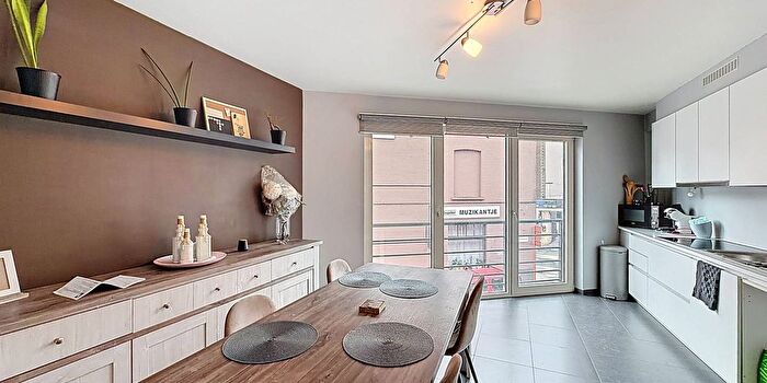 Appartement 2 pièces à louer à Herlegemstraat b, SintAmandsberg