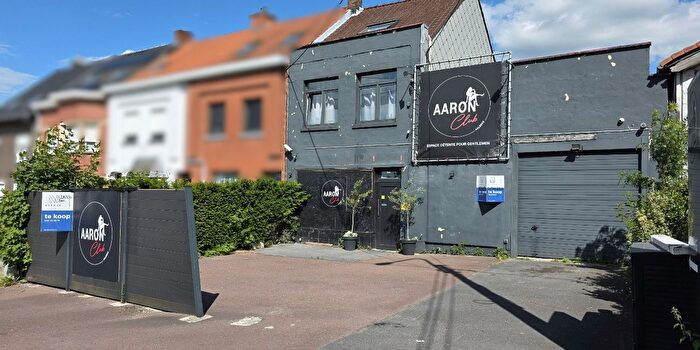 Maison 5 pièces à Moeskroensesteenweg, Aalbeke, à vendre