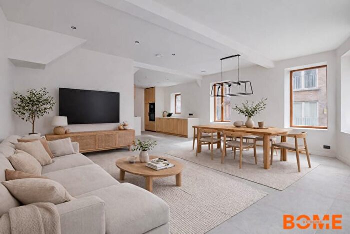 Zuidmoerstraat, Eeklo : Maison 14 pièces à vendre