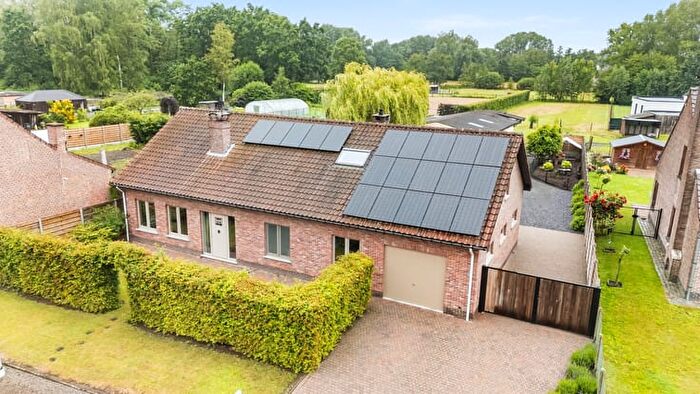 Mechelbaan C, HeistOpDenBerg : Maison 4 pièces à vendre