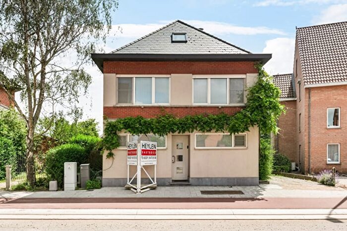 Maison 4 pièces à vendre à Molenstraat, Herentals