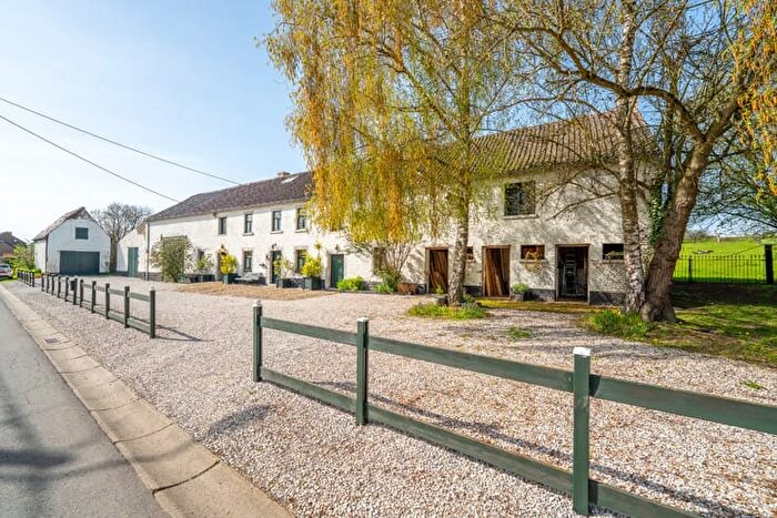 Rue du Bout, FosseslaVille - Maison 4 pièces à vendre