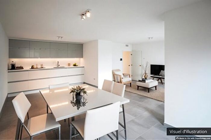 Rue du Premier Lanciers, Namur : Appartement 2 pièces à vendre