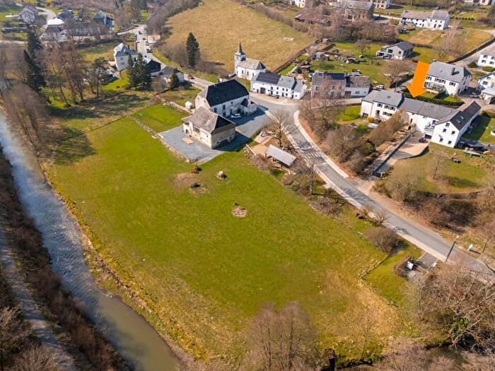 Venelle de l'Abbé Charles Dubois, FAUVILLERS : Maison 3 pièces à vendre