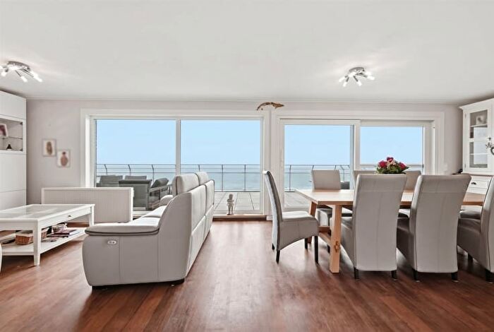 Zeedijk, BLANKENBERGE : Appartement 2 pièces à vendre