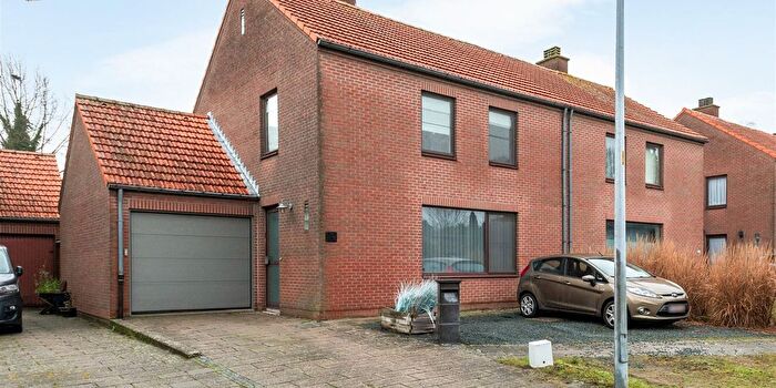 Maison 4 pièces à Kastanjestraat, Olen, à vendre