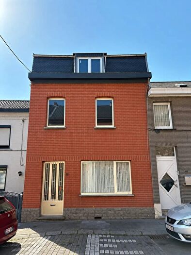 RUE MITANT DES CAMPS, La Louvière - Maison 9 pièces à vendre