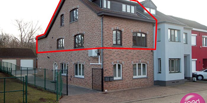 Appartement 3 pièces à Koninksemstraat, Koninksem, à vendre