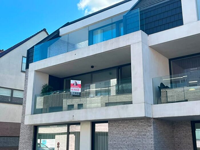 Henri Lebbestraat, Waregem : Appartement 9 pièces à louer