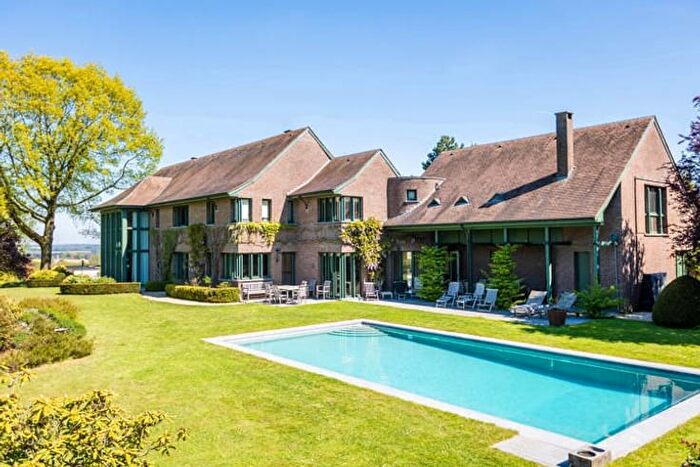 Rue de Bayarmont, GrezDoiceau : Maison 6 pièces à vendre