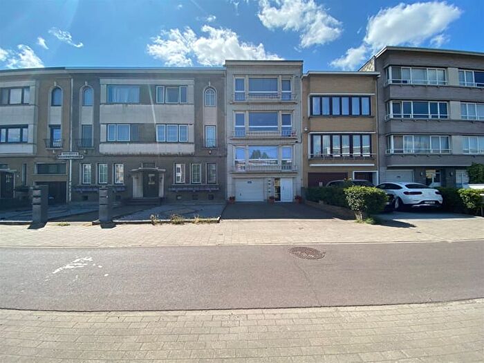 Bisschoppenhoflaan, DEURNE - Appartement 2 pièces à louer