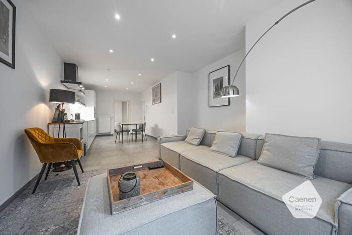 Appartement 6 pièces à vendre - SintFranciscusstraat, Oostende