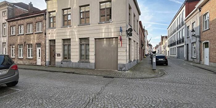 Maison 1 pièce à Witteleertouwersstraat, Brugge, à louer