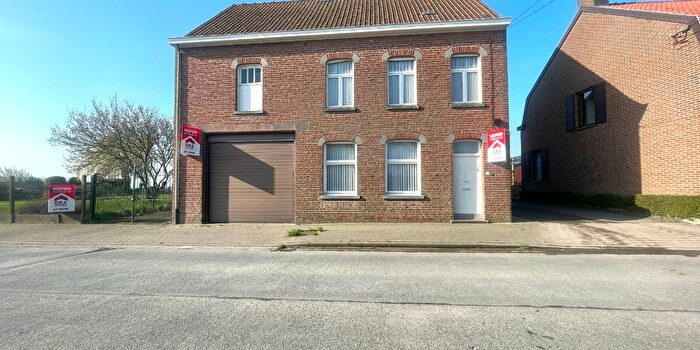 Maison 3 pièces à Dadizeelsestraat, Moorslede, à vendre
