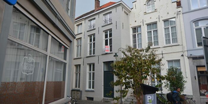 Maison à louer à SintJansstraat, Brugge