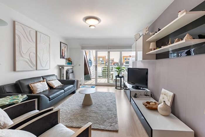 Appartement 3 pièces à Koninginnenlaan, KnokkeHeist, à vendre