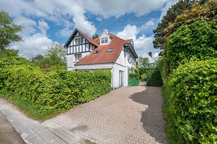 Maison 14 pièces à Britspad, KnokkeZoute, à vendre