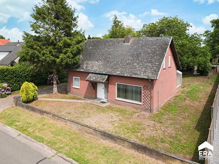 Maison 3 pièces à Rode Kruisstraat, HamontAchel, à vendre
