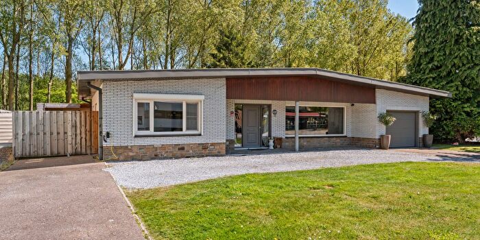 Luikersteenweg, Lommel : Maison 3 pièces à vendre