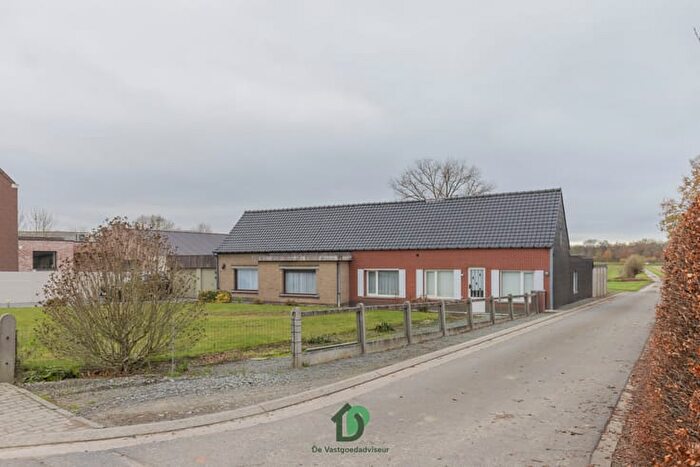 Meersestraat, Kluisbergen : Maison 2 pièces à vendre