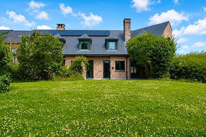 Maison 4 pièces à vendre à Chaussée d'Asse, ENGHIEN