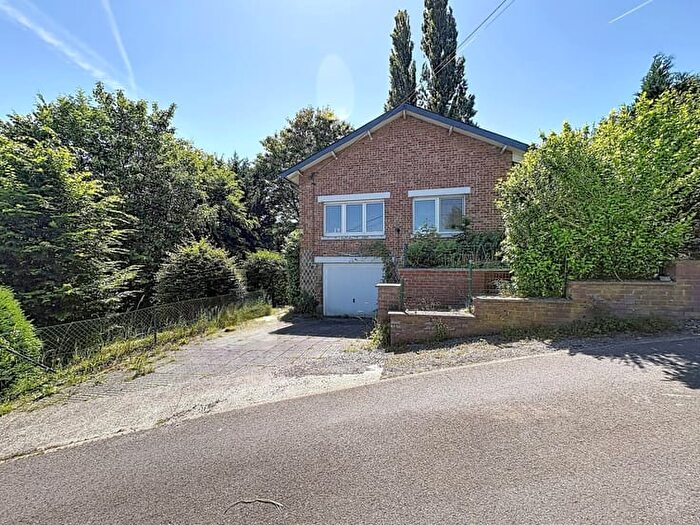 Maison 1 pièce à Clos Jules Hennekinne, Vauxsouschèvremont, à vendre