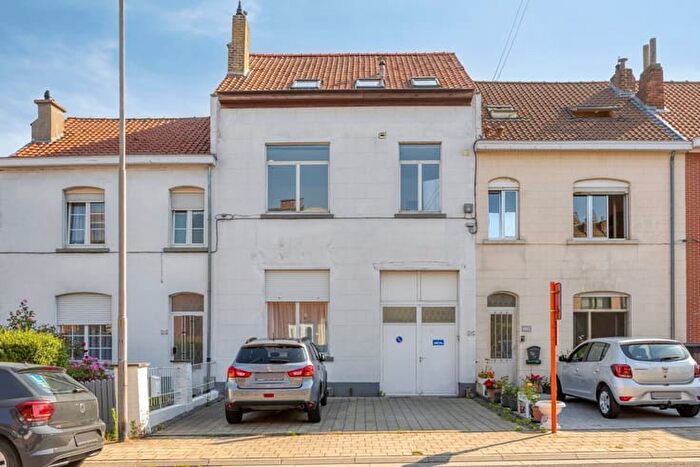Maison 4 pièces à Steenweg op Merchtem, WEMMEL, à vendre