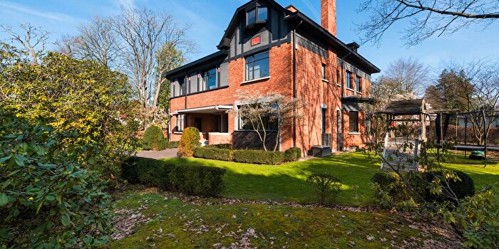 SintGenesiusRode, VlaamsBrabant : Maison 6 pièces à louer