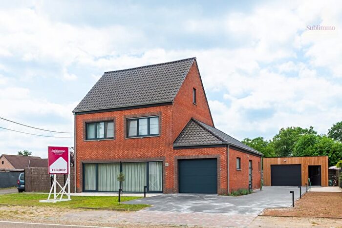 Maison 13 pièces à vendre à Gestelsesteenweg, Meerhout
