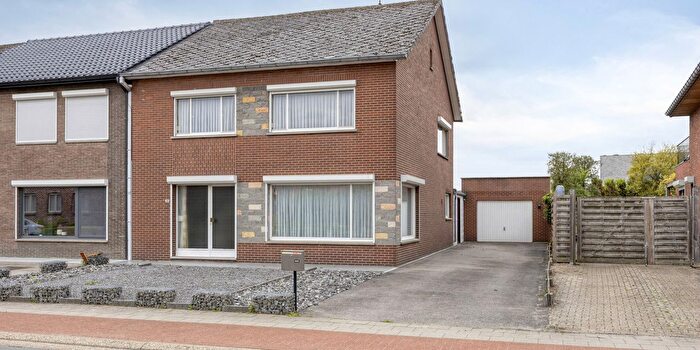 Maison 3 pièces à Dorpsstraat, Hechtel, à vendre