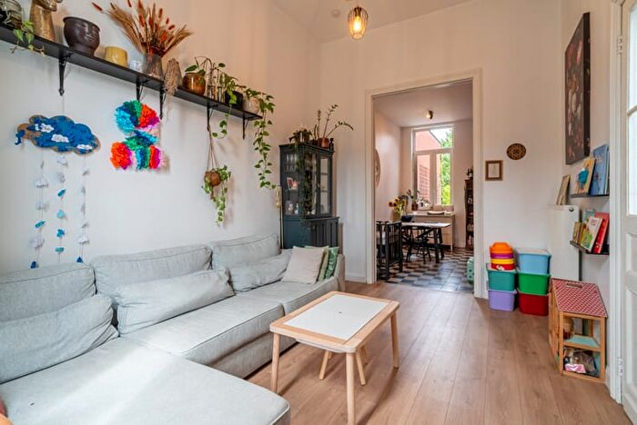 Maison 4 pièces à Stationsplein, Ingelmunster, à vendre