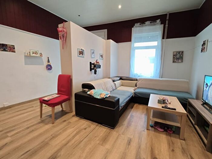 Maison 10 pièces à vendre à Rue Pascal, Fleurus