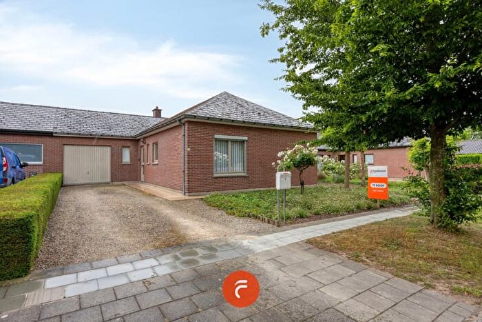 Maison 11 pièces à vendre à Slijtersstraat, Wevelgem