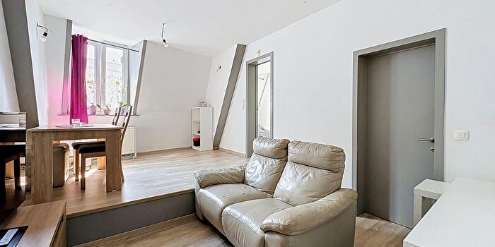 Tournai, Henegouwen : Appartement 1 pièce à louer