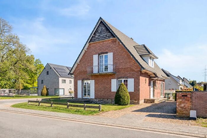 Maison 14 pièces à vendre - Putmosstraat, Genk