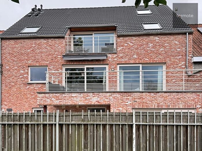 SintJansstraat a, BeverenLeie : Appartement 6 pièces à louer