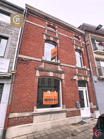 Rue de la Ville, COUVIN - Maison 3 pièces à vendre