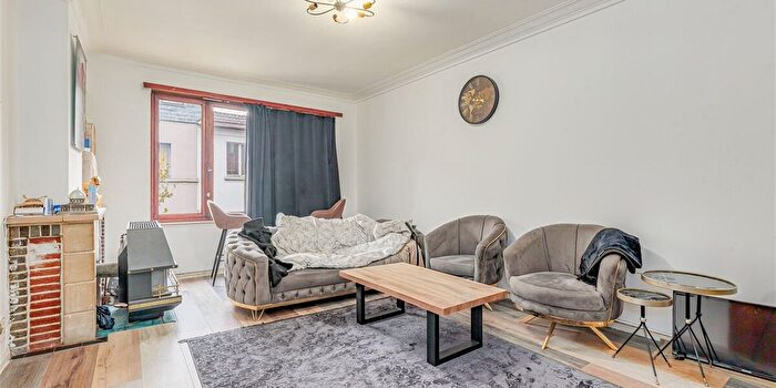 Appartement 2 pièces à vendre à Van Kerckhovenstraat, Antwerpen