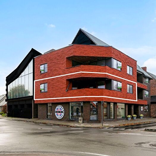 Appartement 8 pièces à Wallemolenstraat, LangemarkPoelkapelle, à louer