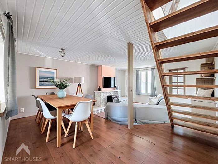 Lindenstraat, Zwijndrecht : Maison 2 pièces à vendre